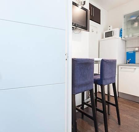 Piramides 2 Apartment Madrid Exterior photo